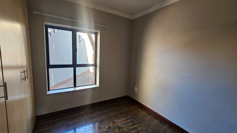 3 Bedroom Property for Sale in Melodie North West